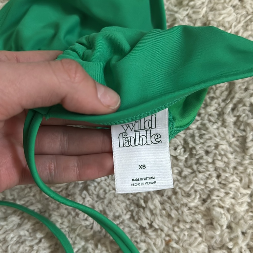 Green String Bikini Top - Picture 2 of 4